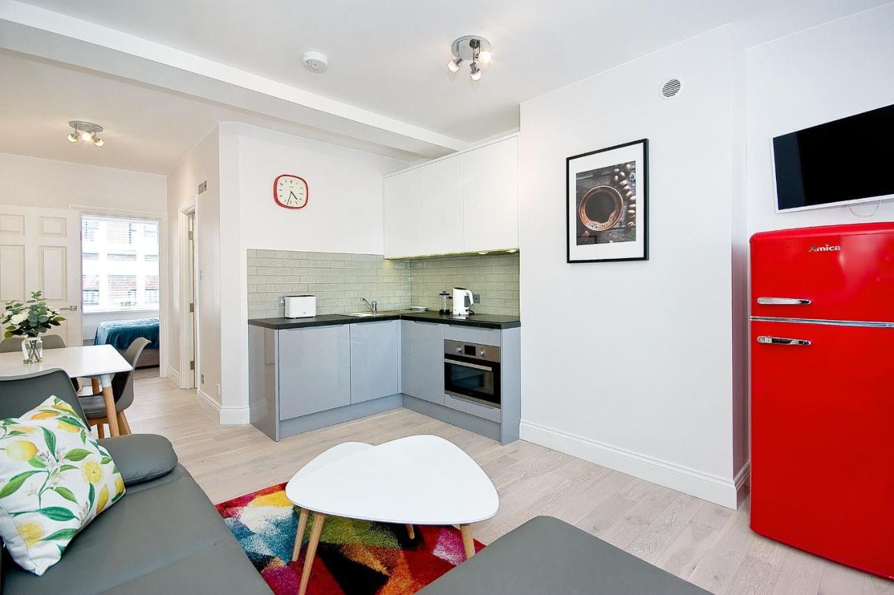 F4 Greek Street By City Living Londen Buitenkant foto